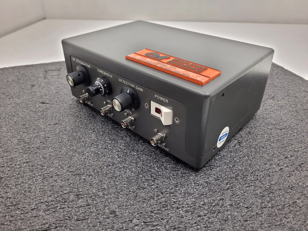 Amplifier Research Model 777 10kHz - 220MHz Solid State Leveling Preamplifier