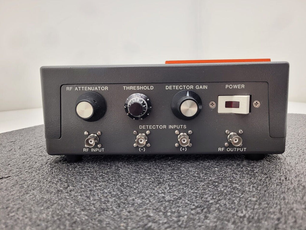 Amplifier Research Model 777 10kHz - 220MHz Solid State Leveling Preamplifier