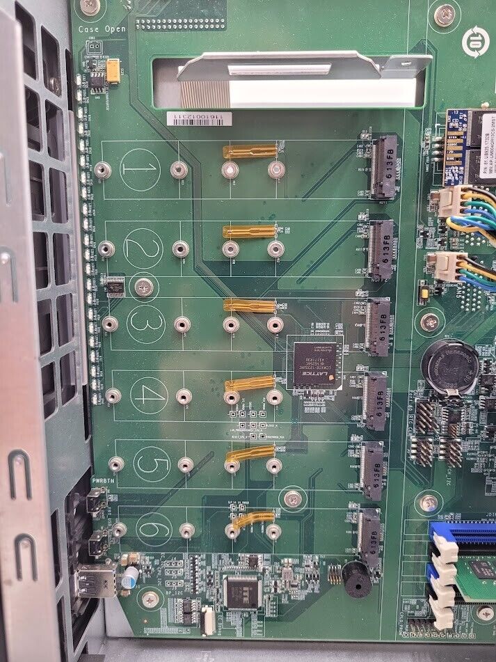 QNAP TS-1685 NAS 16 Bay 8G Intel Xeon D-1531 2.2Ghz 12x LFF 4x SFF SSD 8x M.2
