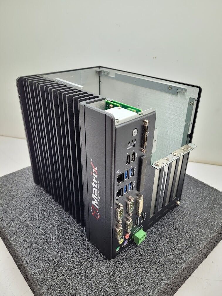 Adlink Technology MXC-6301D(G) Expandable Fanless Embedded Computer i7-3610E