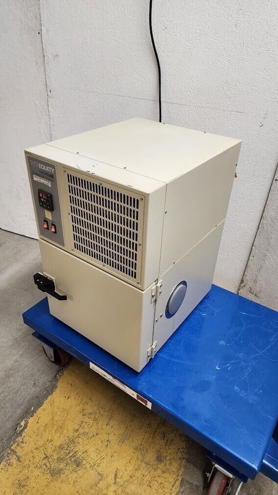 TestEquity 105 Half Cube -40C +100C Environmental Chamber Tested Working