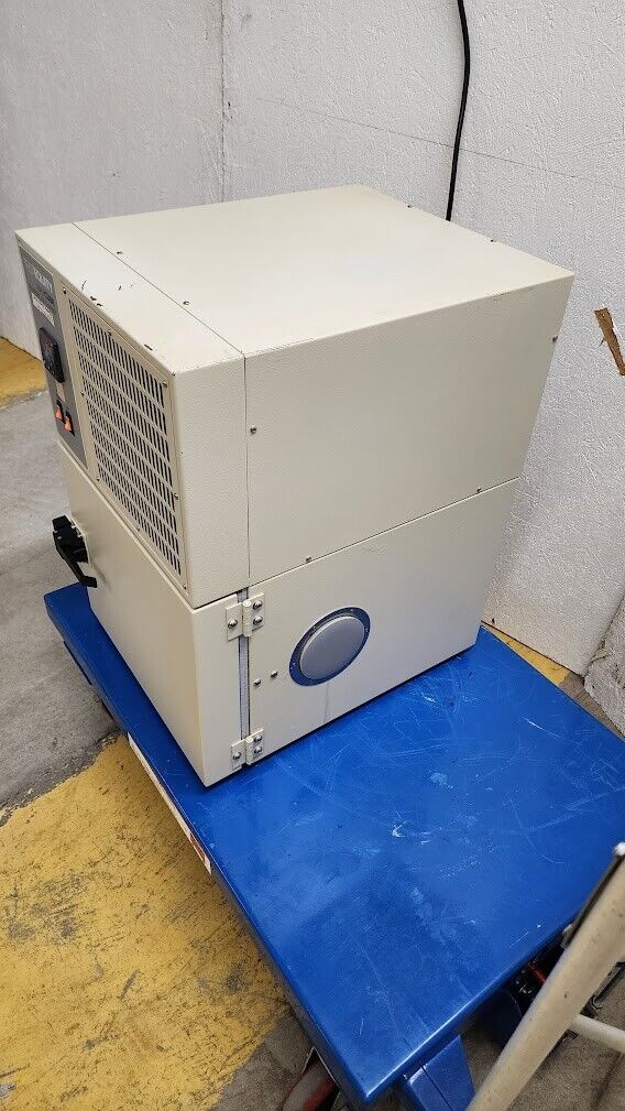 TestEquity 105 Half Cube -40C +100C Environmental Chamber Tested Working