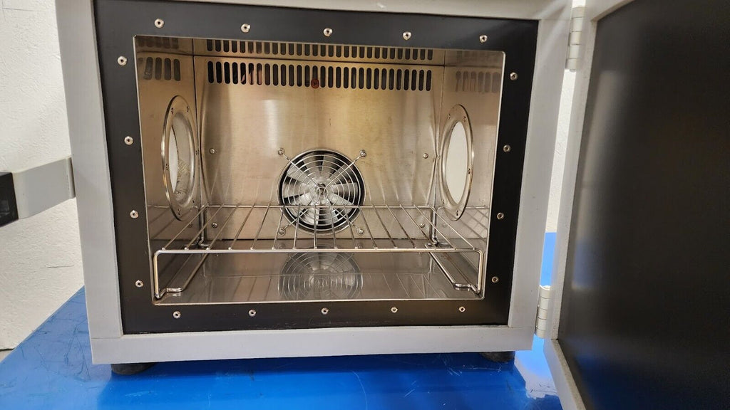 TestEquity 105 Half Cube -40C +100C Environmental Chamber Tested Working