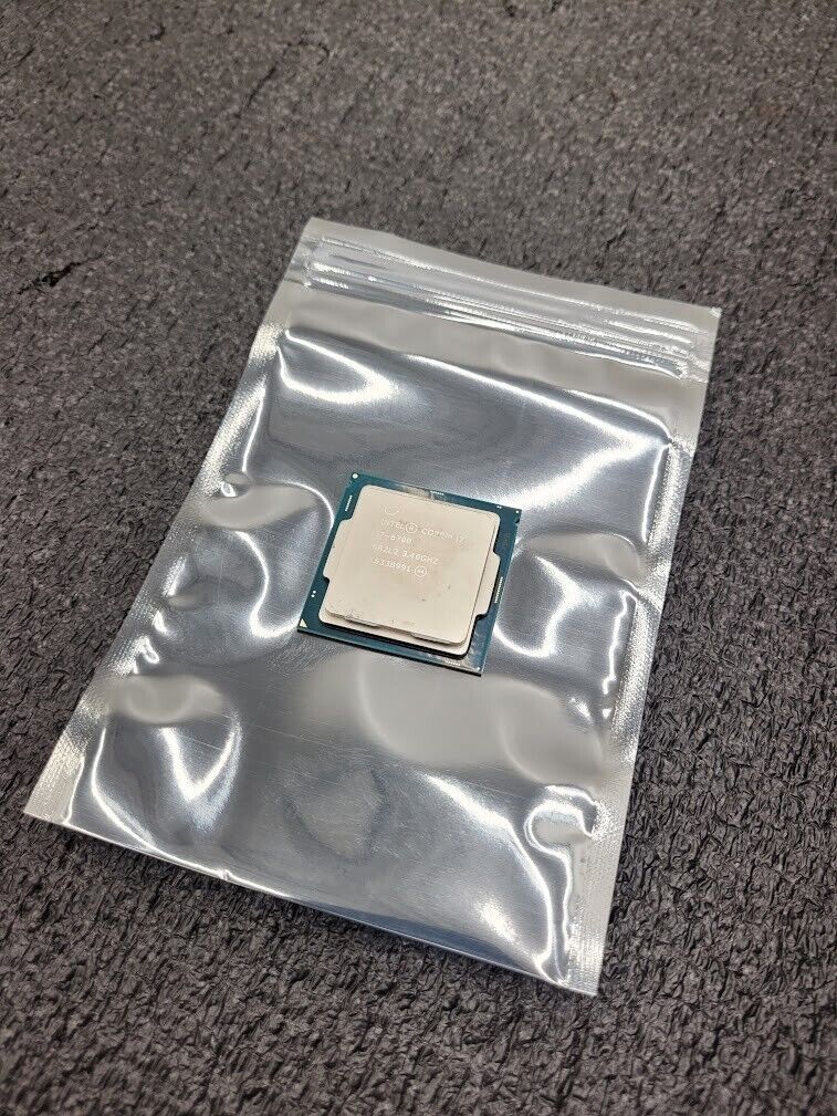 Intel Core i7-6700 3.4GHz 4-Core 8 MB LGA1151 Desktop CPU Processor SR2L2
