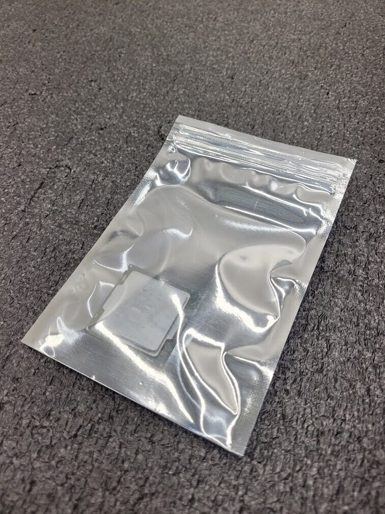 Intel Core i7-6700 3.4GHz 4-Core 8 MB LGA1151 Desktop CPU Processor SR2L2