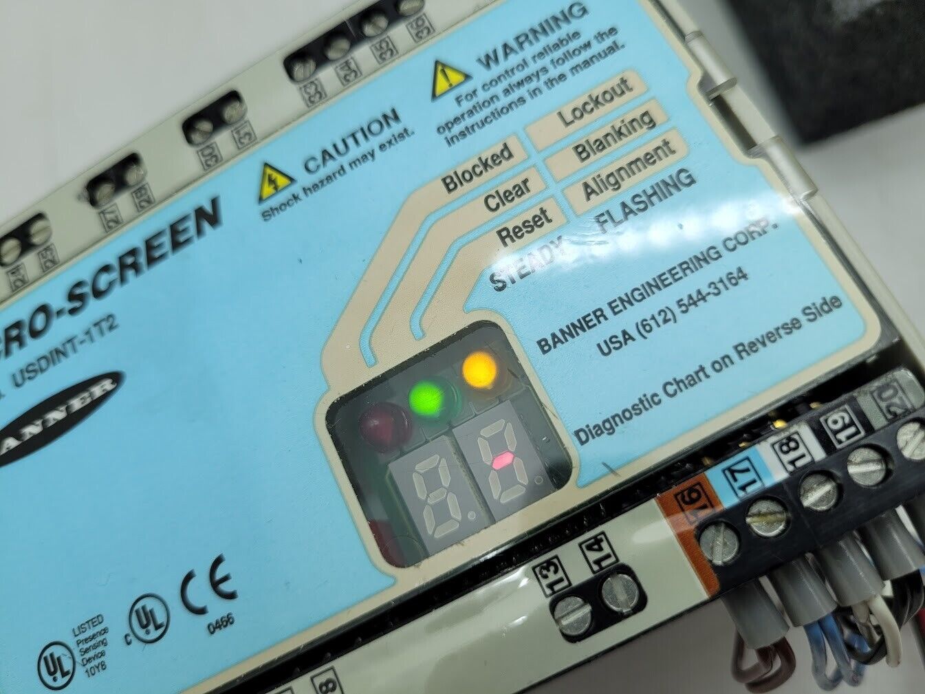 Banner USE824NP2 & USR824NP2 MICRO-SCREEN 9.4" Light Curtain Screen Set Tested