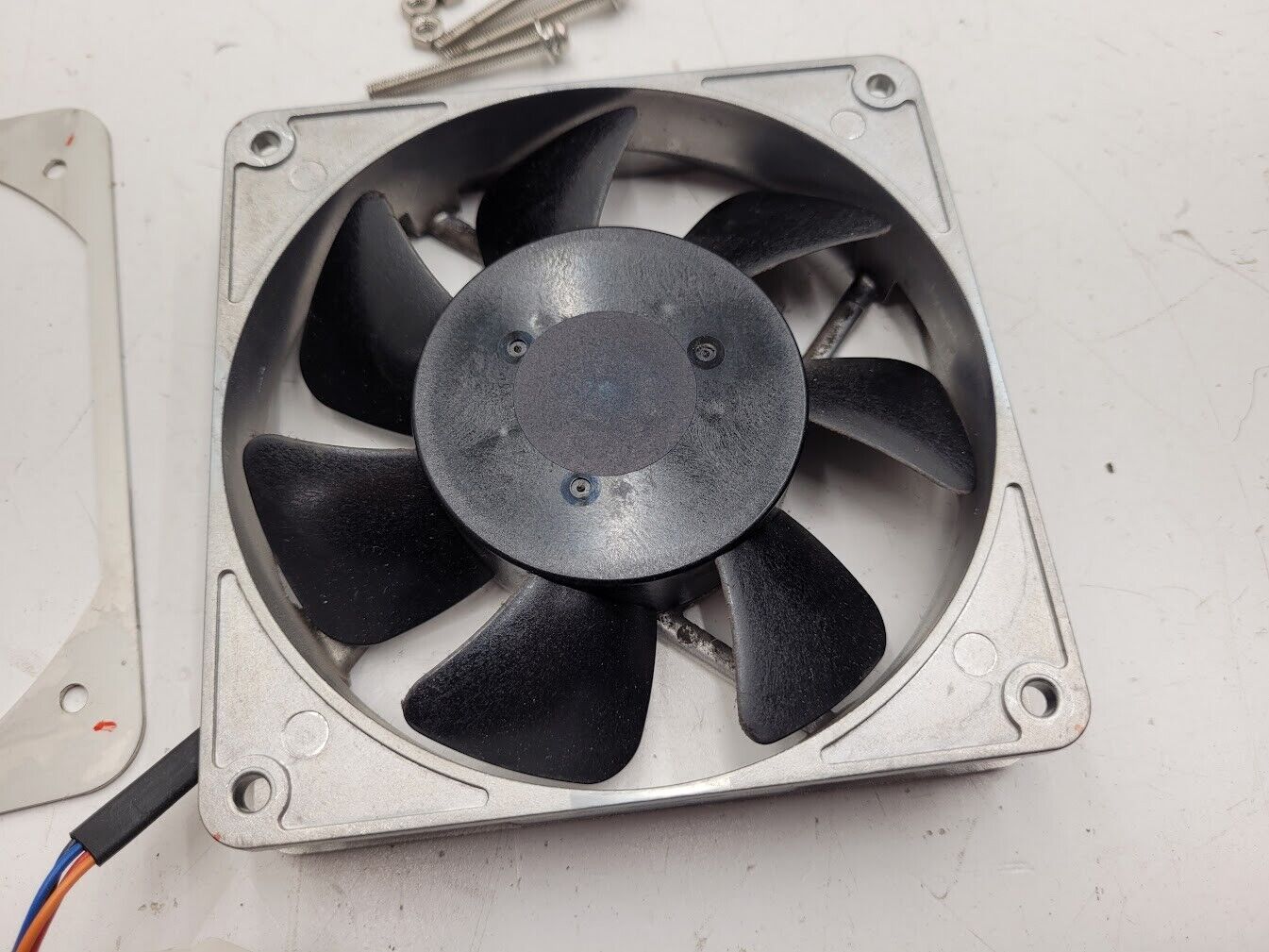 Lot of 46x Orix DC Brushless MDS1225-24M-F28 24VDC Fan 24VDC 0.34A 3000RPM