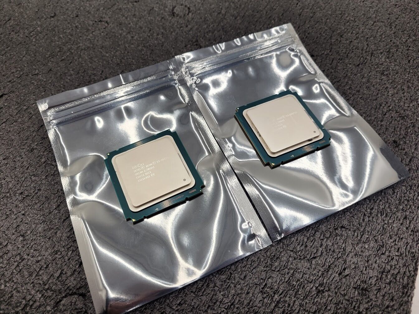 Matched Pair of 2x  Intel Xeon E5-2697 v2 SR19H 2.7GHz LGA 2011 130W CPU E52697V