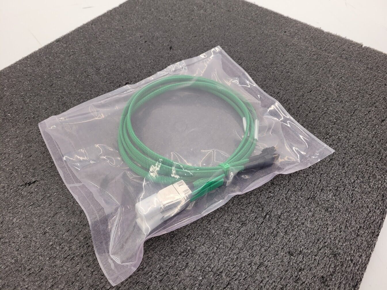 Lot of 2x SFF-8644 Mini SAS HD to Slimline x4 SFF-8654 4i Straight 38 Pin Cable
