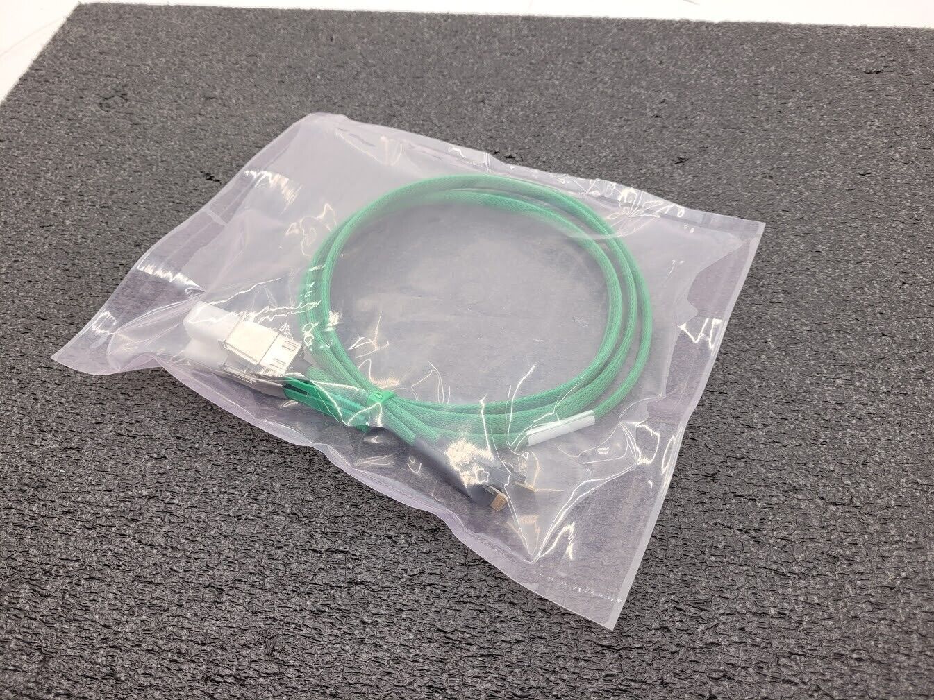 Lot of 2x SFF-8644 Mini SAS HD to Slimline x4 SFF-8654 4i Straight 38 Pin Cable