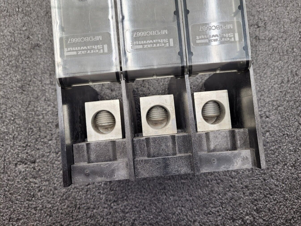 MPDB67013 3-pole 350-6 in (2) 2/0-6, (2) 8-14 out 1000V 3-Phase 250A AL 310A