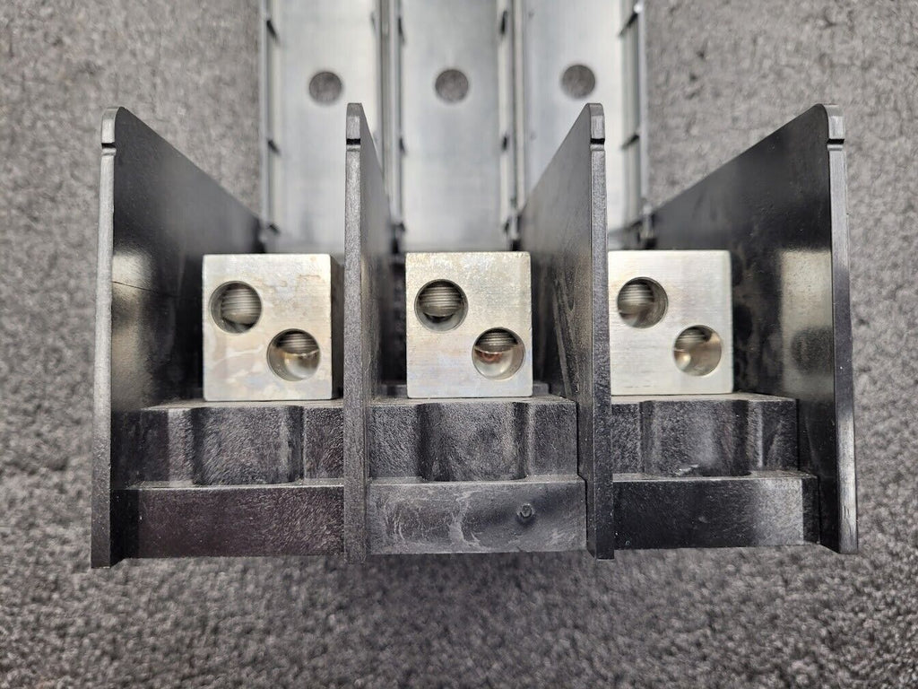 MPDB67013 3-pole 350-6 in (2) 2/0-6, (2) 8-14 out 1000V 3-Phase 250A AL 310A