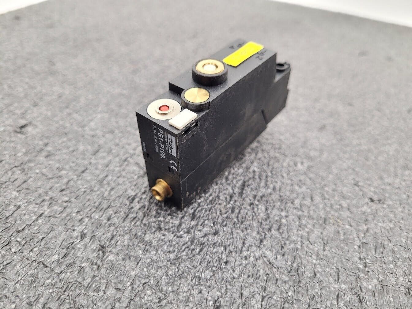 Parker PS1-P108. Line Mounted Pressure Switch w/Manual Override 24-115V AC/DC