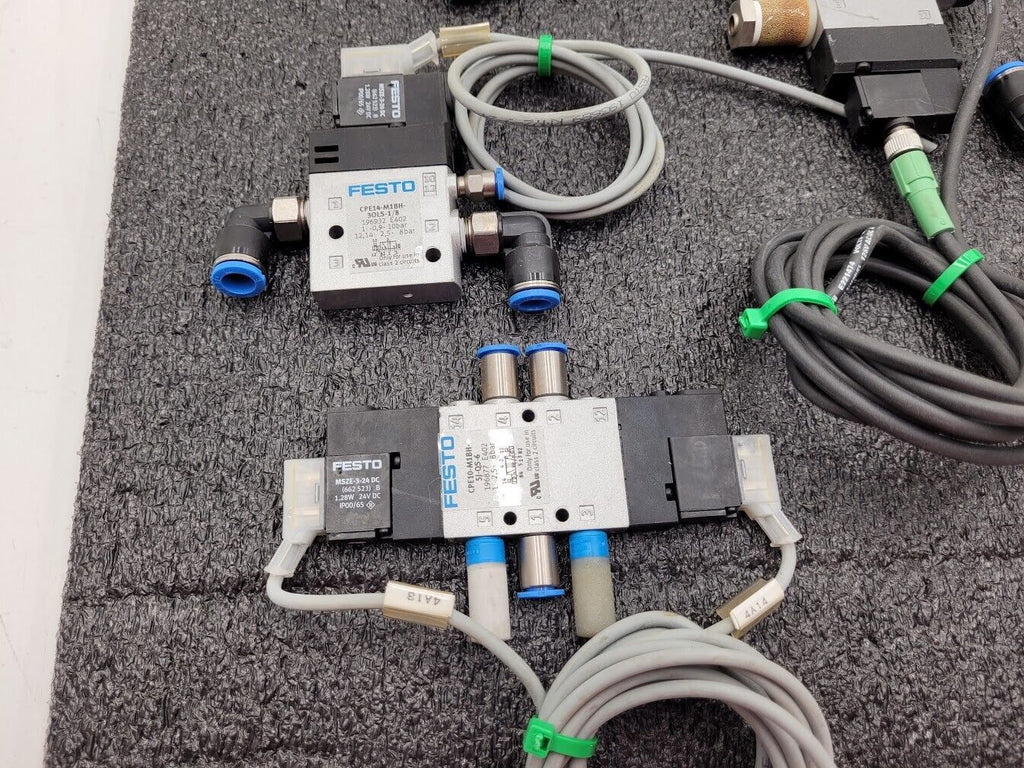Lot 8 of Festo Electro Pneumatic Solenoid Valve Manifold Robot Control 24VDC