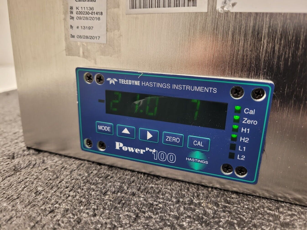 Teledyne THPS-100-115 Power Pod 100 Mass Flow Meter Controller HFM-300 Unit B