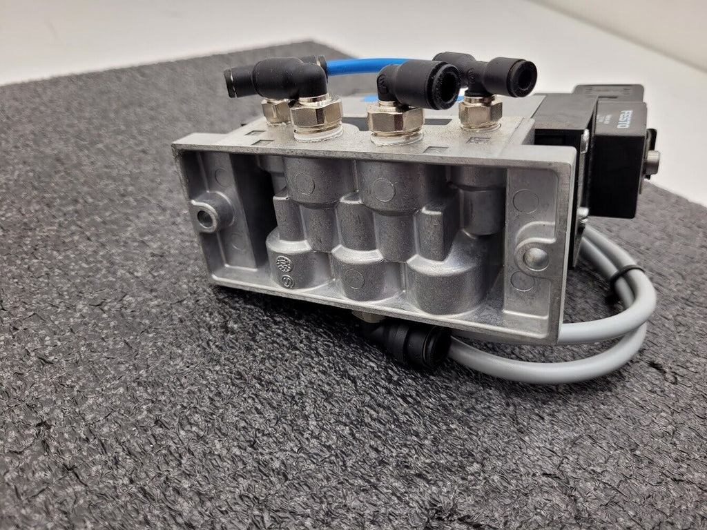 Festo Dual Pneumatic Valve Block MN1H-5/3G-D-1-S-C 15968  -13 to 240 psi INPUT