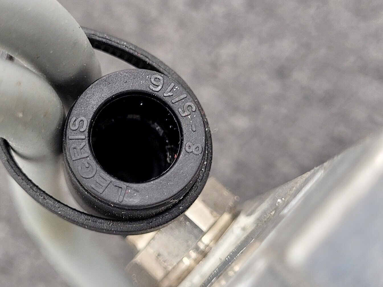 Festo Dual Pneumatic Valve Block MN1H-5/3G-D-1-S-C 15968  -13 to 240 psi INPUT