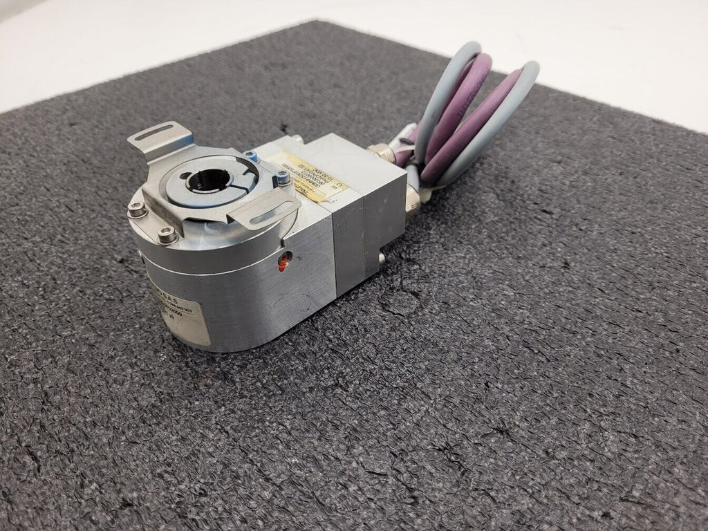 Baumer Rotary Hollow Shaft Absolute Encoder Profibus 8192 PPR 14mm hole 10-30VDC