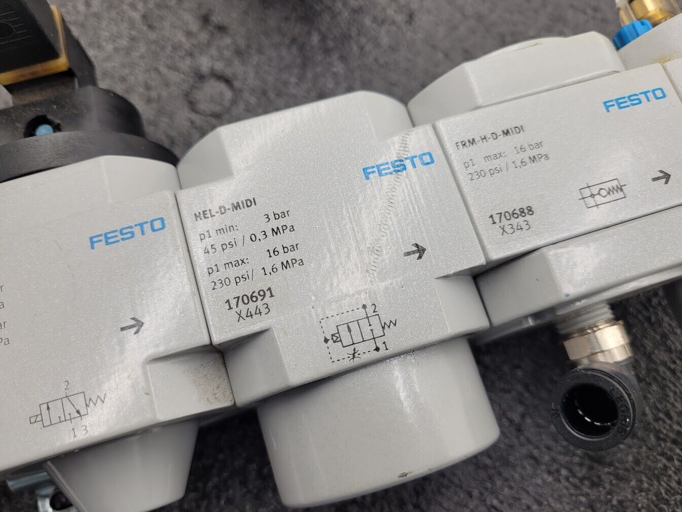 Lot of 2x Festo Air Pneumatic Solenoid On/Off Piston Gate Shut Off + Lubricator