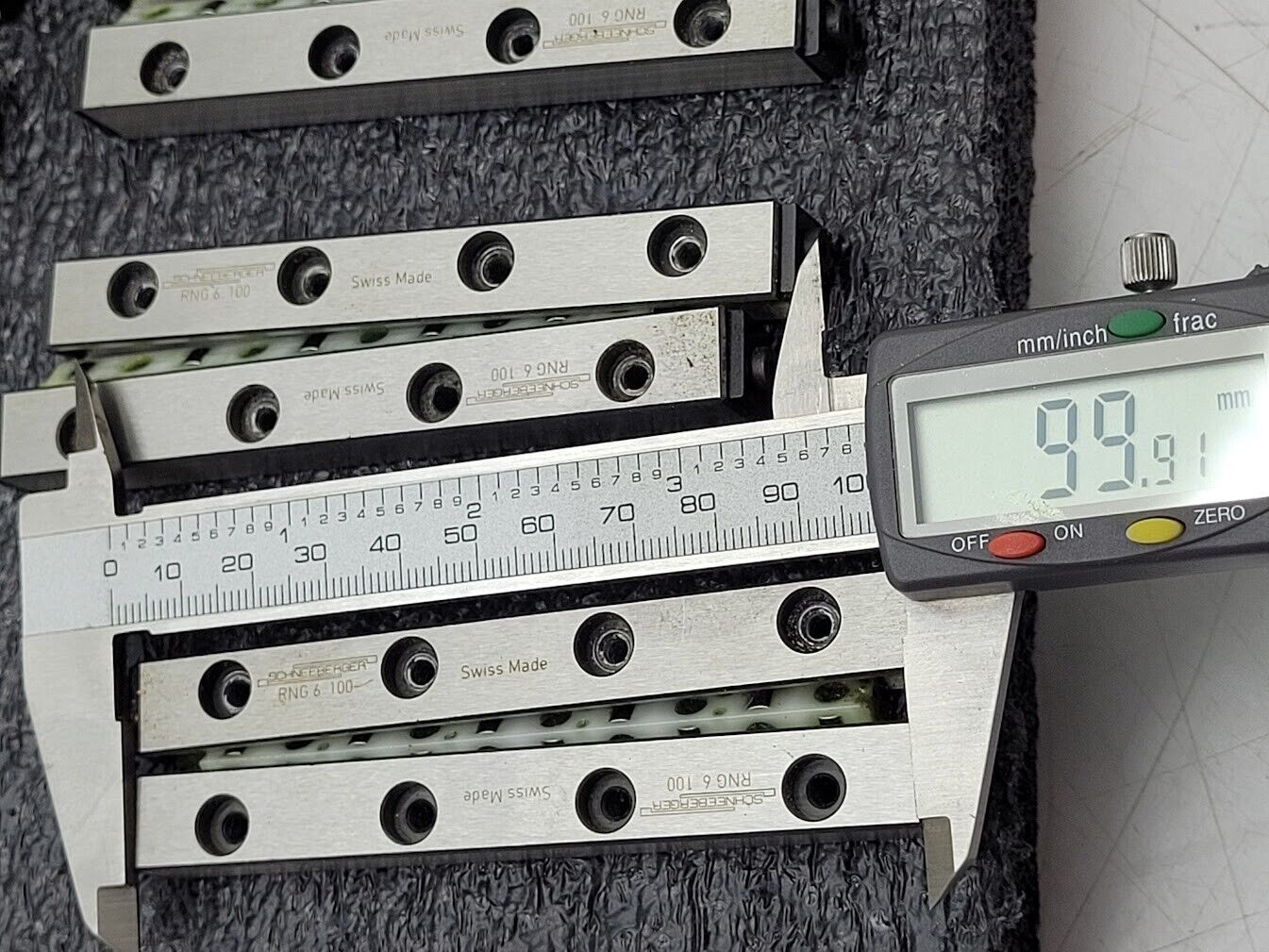 8x Schneeberger RNG 6 100 Linear Bearings Stage Guide Cross Roller Guideway