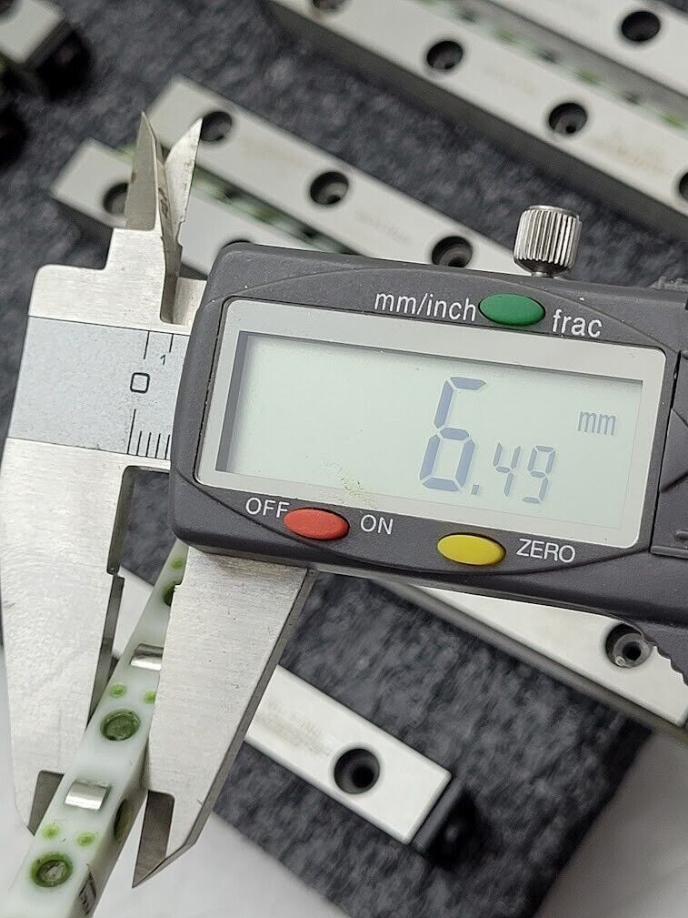 8x Schneeberger RNG 6 100 Linear Bearings Stage Guide Cross Roller Guideway