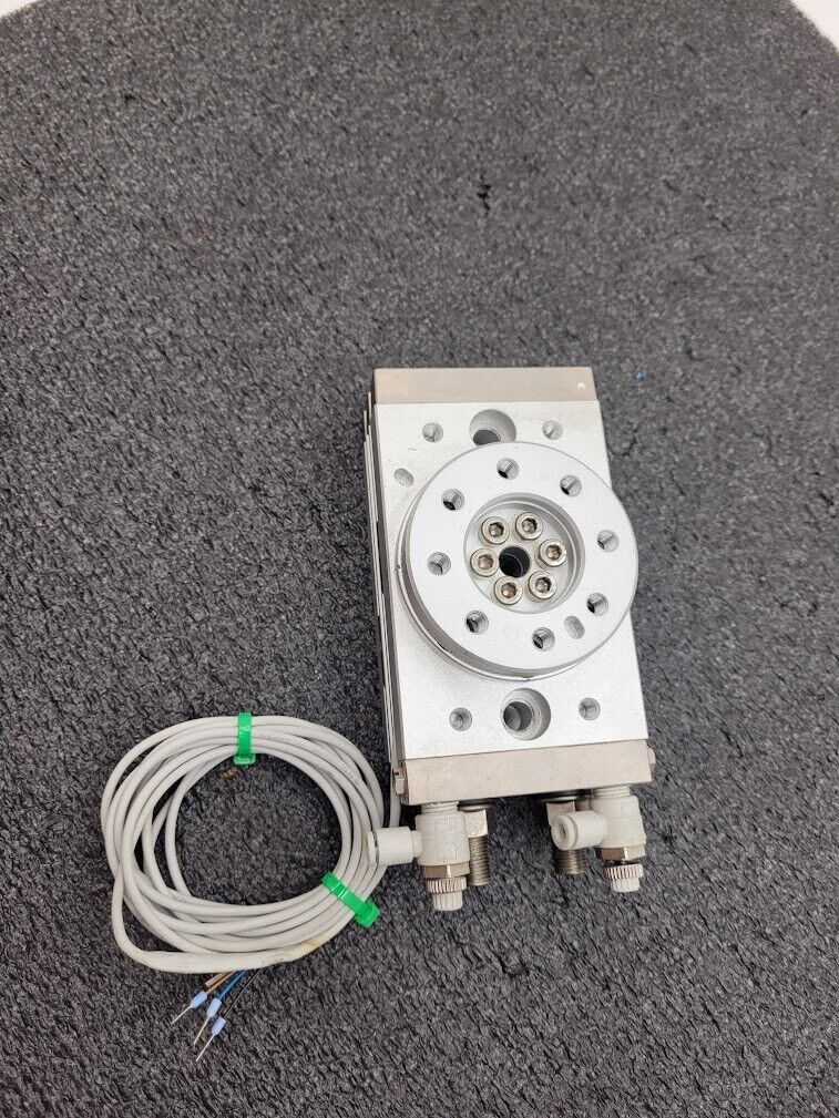 SMC MSQB30A-F9PL-XN Pneumatic 180 Degree Rotary Table 145psi 2x D-F9P Sensors