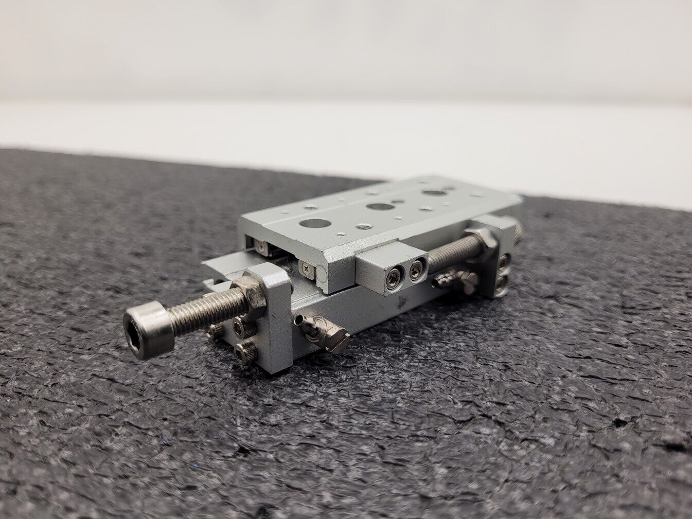 SMC MXS6-30AS Pneumatic Cylinder Linear Air Slide Table Actuator w/ Stops