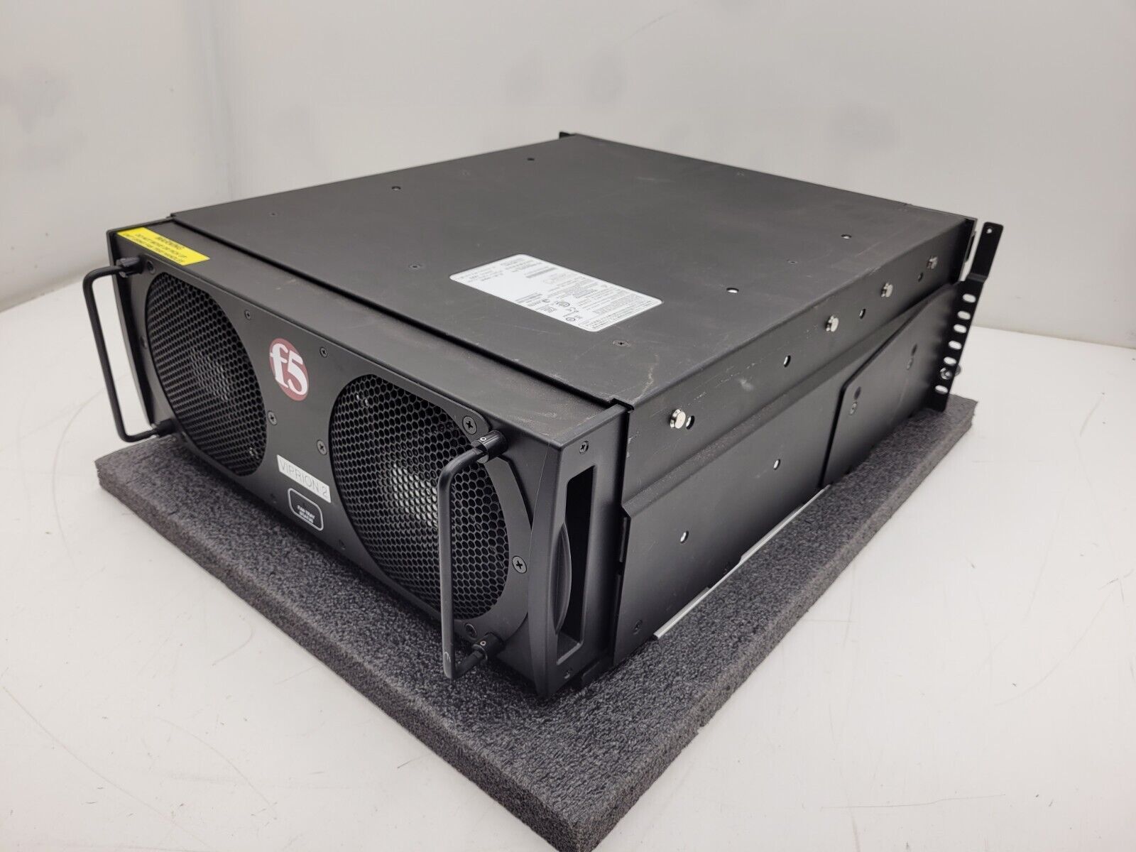 F5 Networks Viprion C2400 4 Slot Blade Chassis 400-0028-08 Rev A