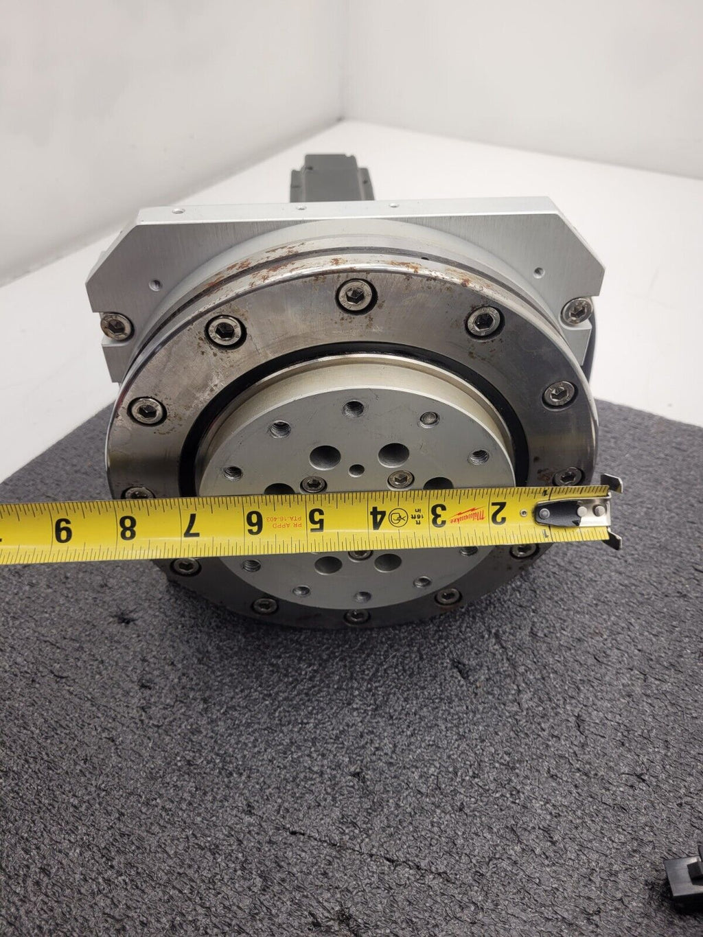 Delta ECMA-C20604RS Servo ASD-B2-0421-B 400W Drive Apex AD090-P1 100:1 Ratio