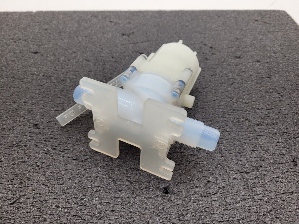 4x AMAT Furon High Purity Valve 1107510-001 JV2-F1212NC-B-1 3/4" Air Actuated