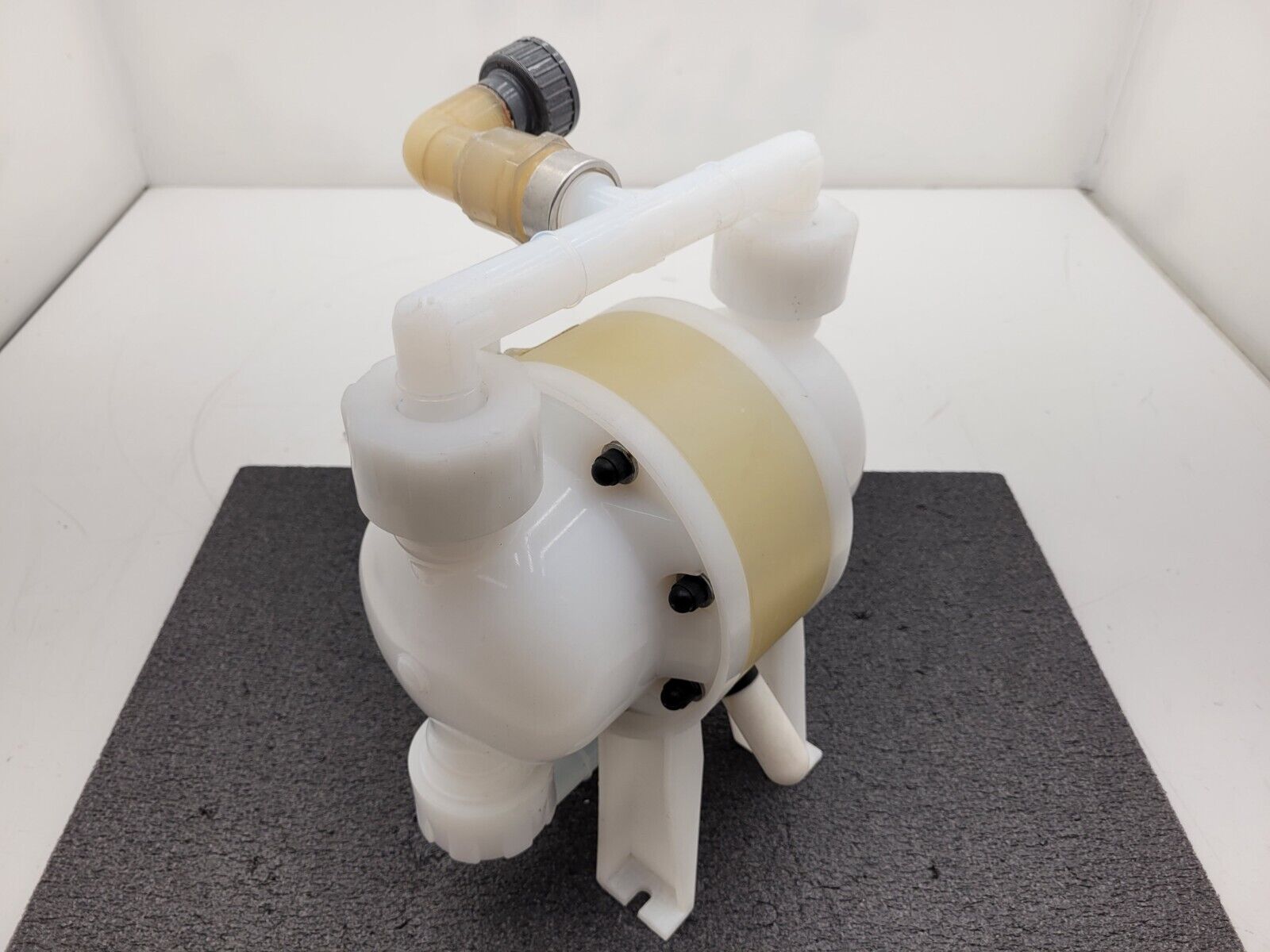 ASTI PFD3-333SI High Purity Controlled Flow Teflon Diaphragm Pump