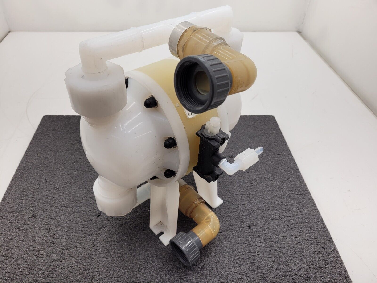 ASTI PFD3-333SI High Purity Controlled Flow Teflon Diaphragm Pump