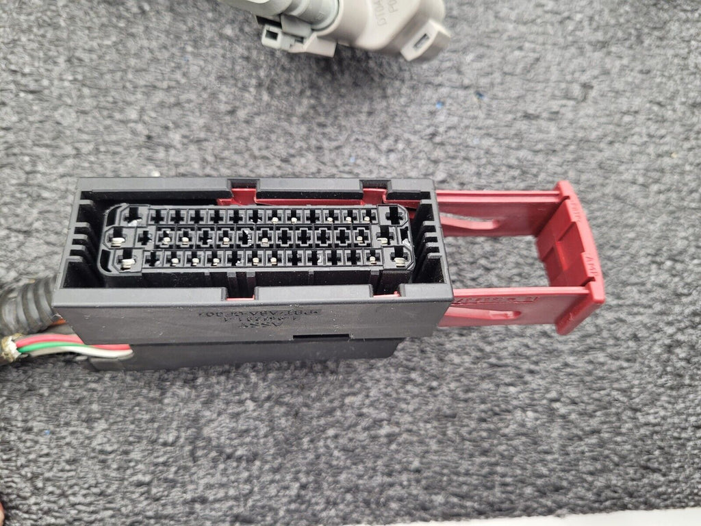 Parker IQAN-TOC8 5010024 TOC8 Standalone Task Oriented Controller Working Pull