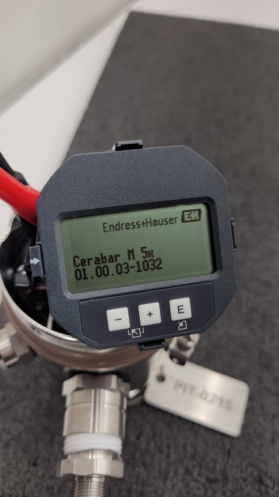Endress & Hauser Cerabar M PMP51-8CH64/0 Pressure Sensor Transmitter -15 -150PSI