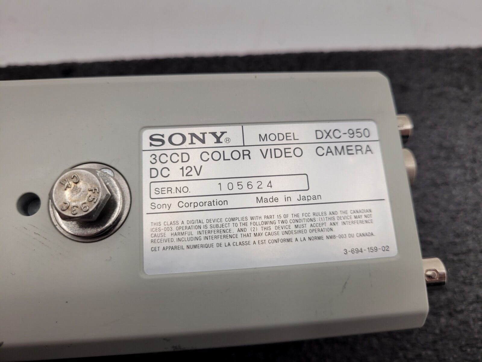 Sony DXC-950 Power HAD 3 CCD Video Camera w/Fujinon S14x7.5BRM-18 zoom Lens