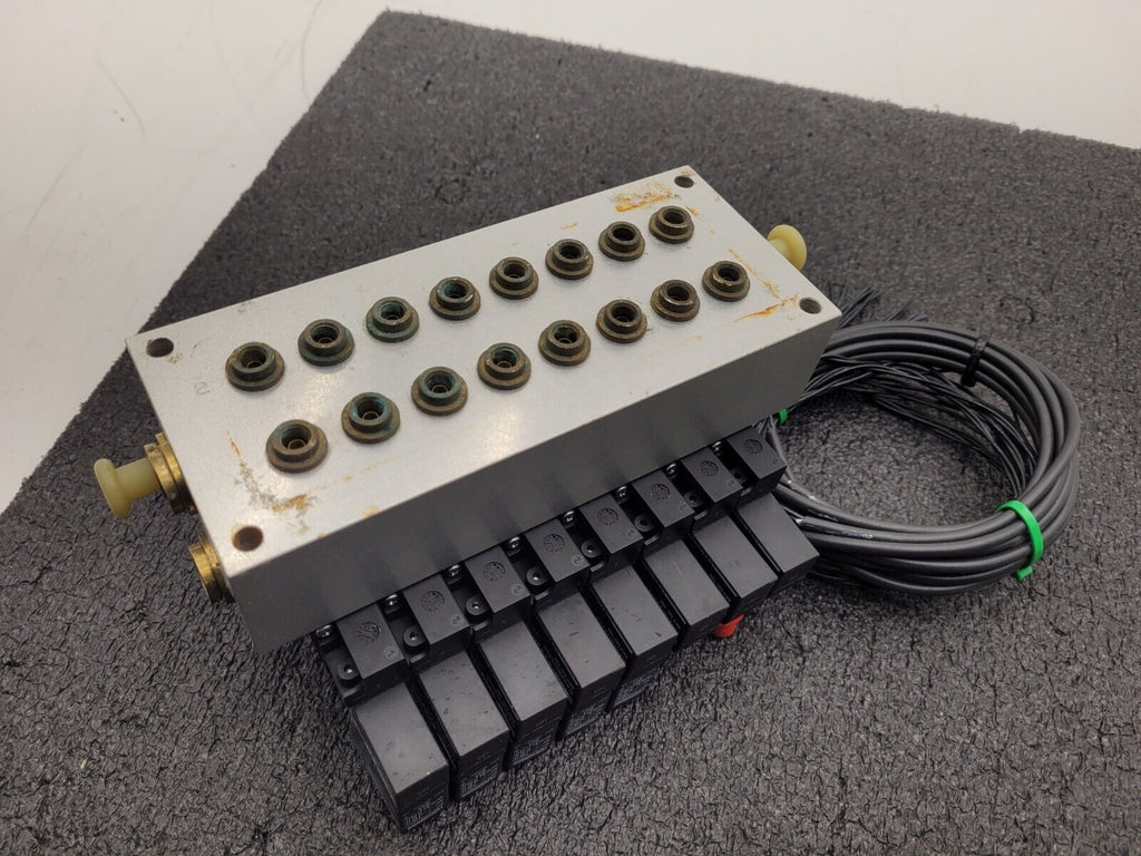 BOSCH Rexroth R424B03415 Pnuematic Solenoid 8x Valve Block Stack Unit A