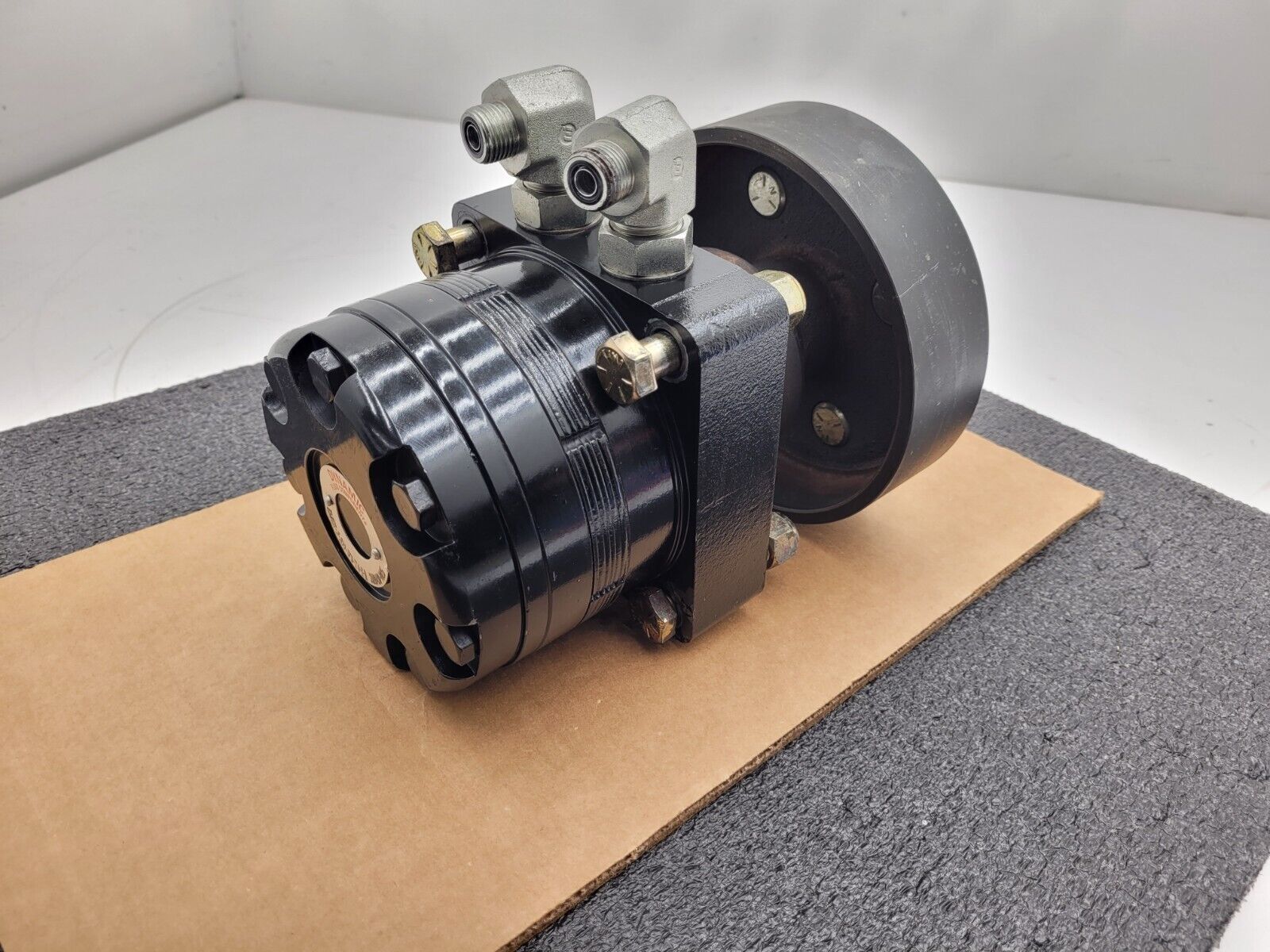 Dynamic Fluid Components BMER-2-200-WS-T4-S-R Hydraulic Wheel Motor 11.96 cu in