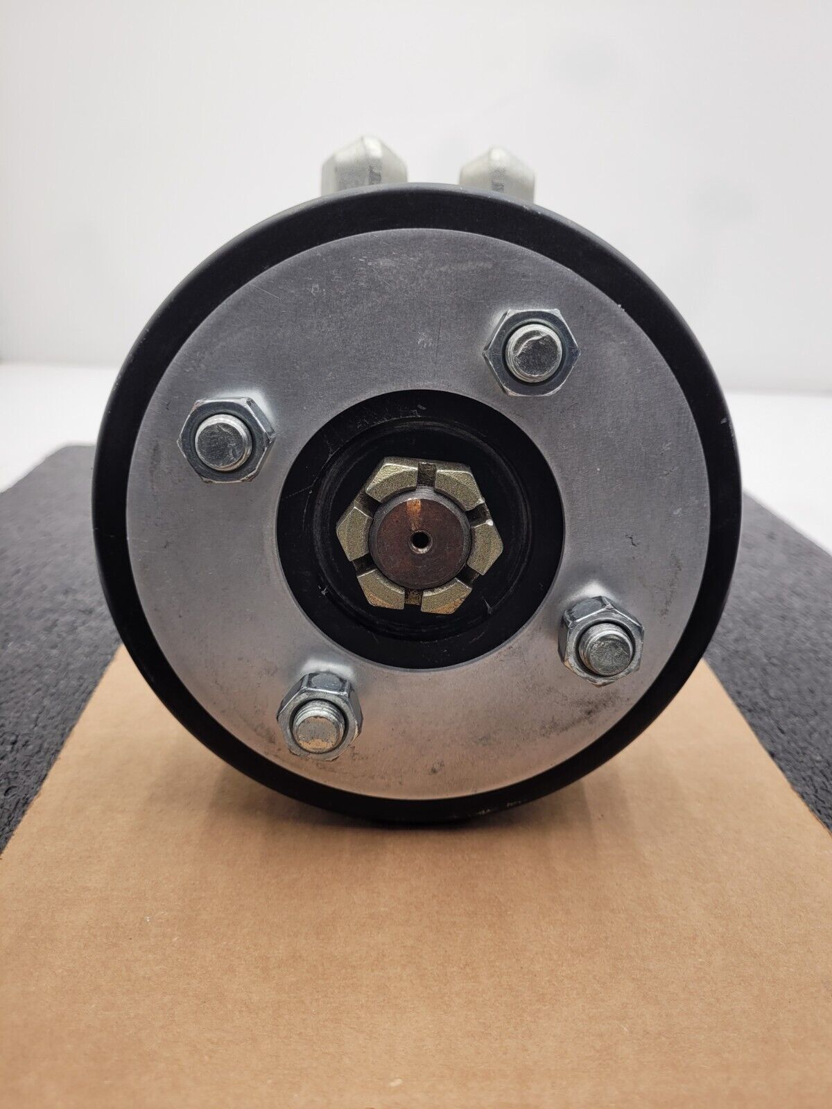 Dynamic Fluid Components BMER-2-200-WS-T4-S-R Hydraulic Wheel Motor 11.96 cu in