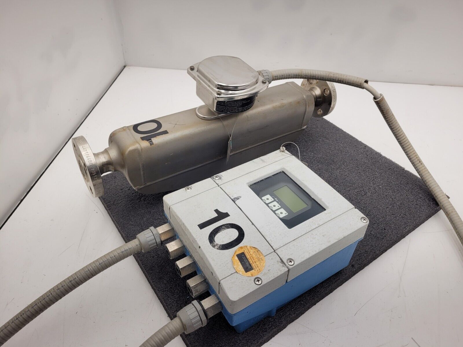 Endress+Hauser PROMASS S Mass Flowmeter 83S25-1MX1/0 Flow Controller +XMTR B