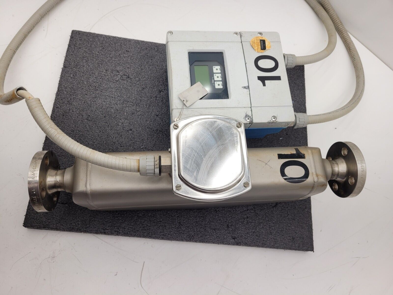Endress+Hauser PROMASS S Mass Flowmeter 83S25-1MX1/0 Flow Controller +XMTR B