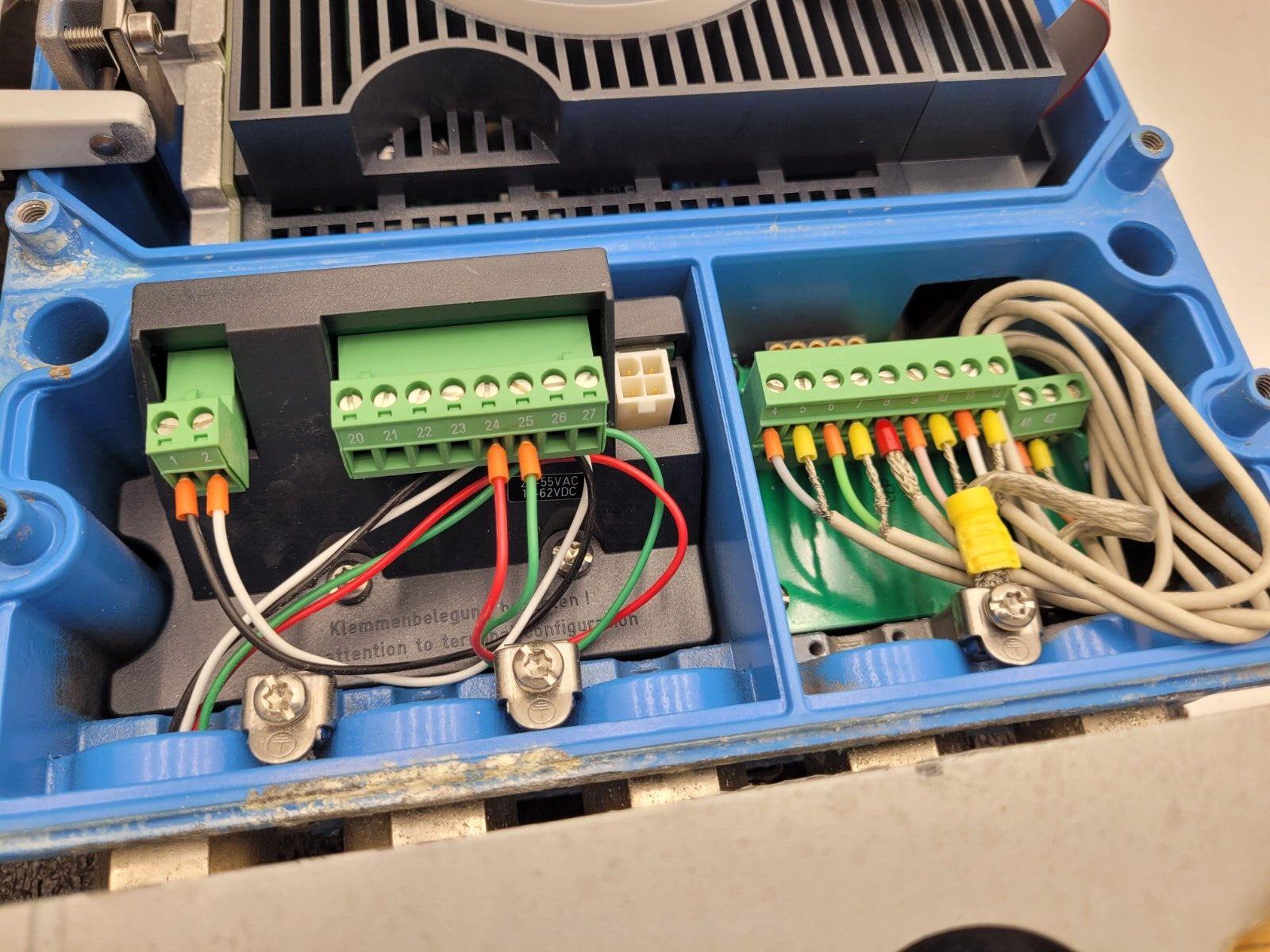 Endress+Hauser PROMASS S Mass Flowmeter 83S25-1MX1/0 Flow Controller +XMTR B