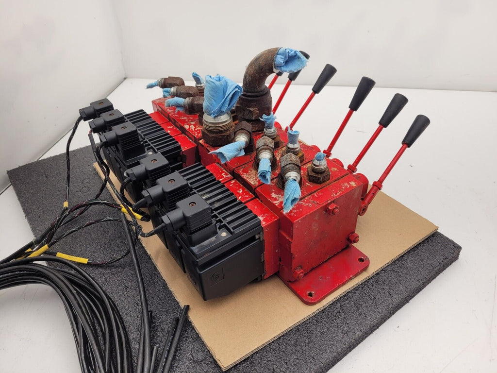 Norcan Proportional 6x Valve Block with Solenoid Controls Manual Lever Override