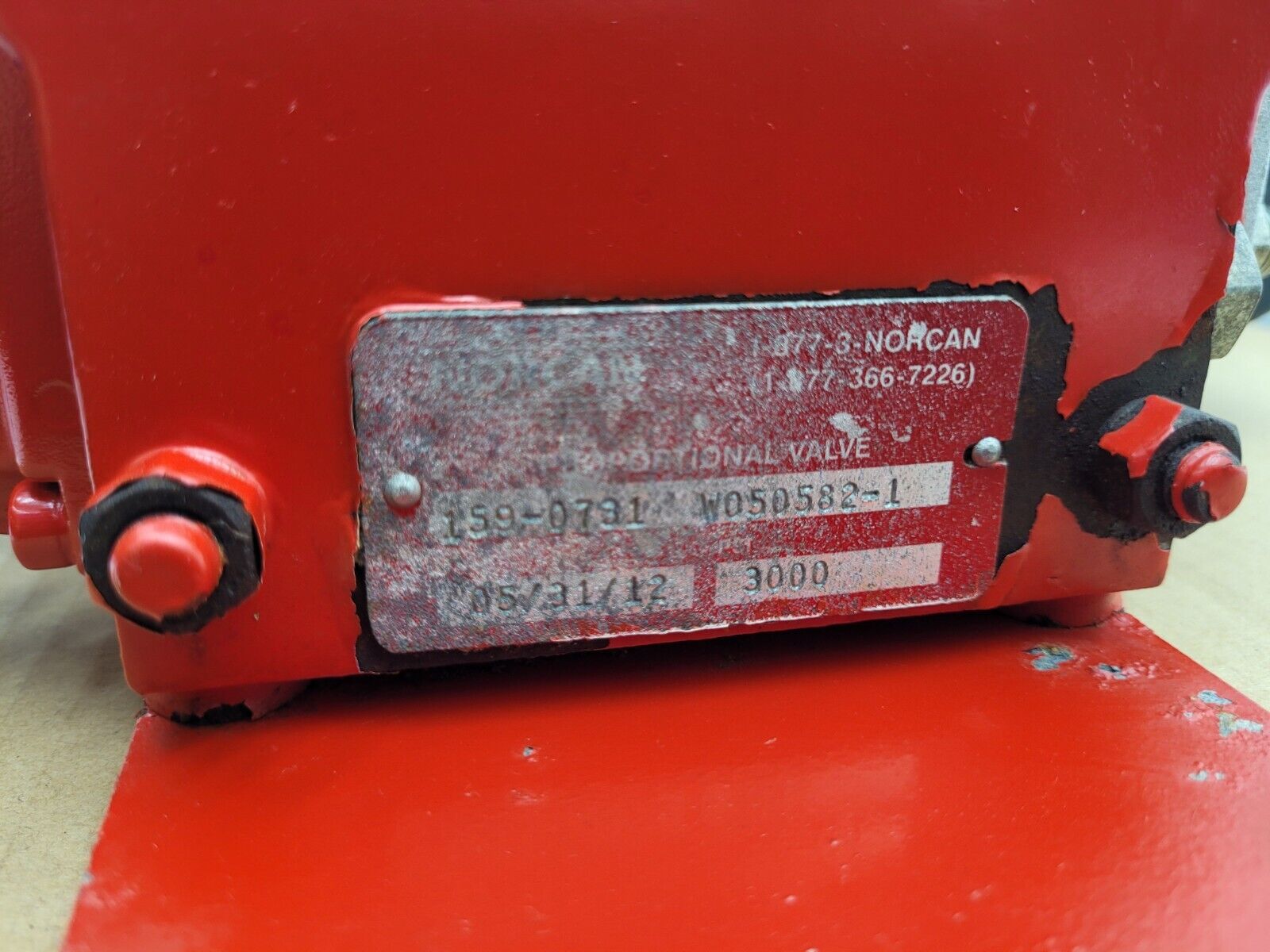 Norcan Proportional 5x Valve Block with 4x Solenoid Controls Manual Lever