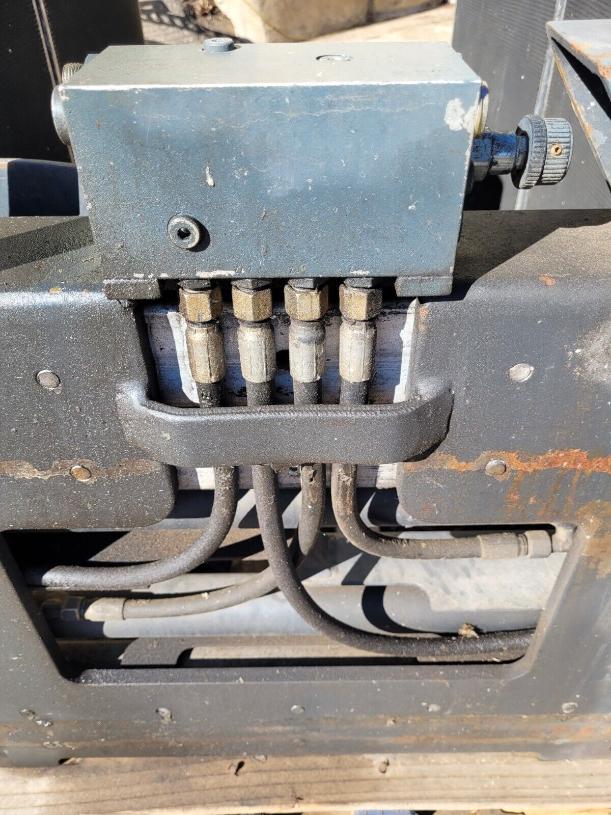 Meyer 1 Ton Forklift Bale Carton Clamp Attachment 3-0402-1 Class 2 Carriage