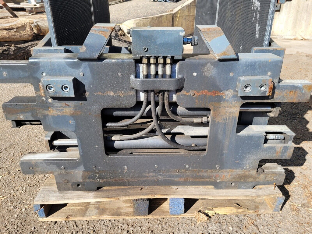 Meyer 1 Ton Forklift Bale Carton Clamp Attachment 3-0402-1 Class 2 Carriage