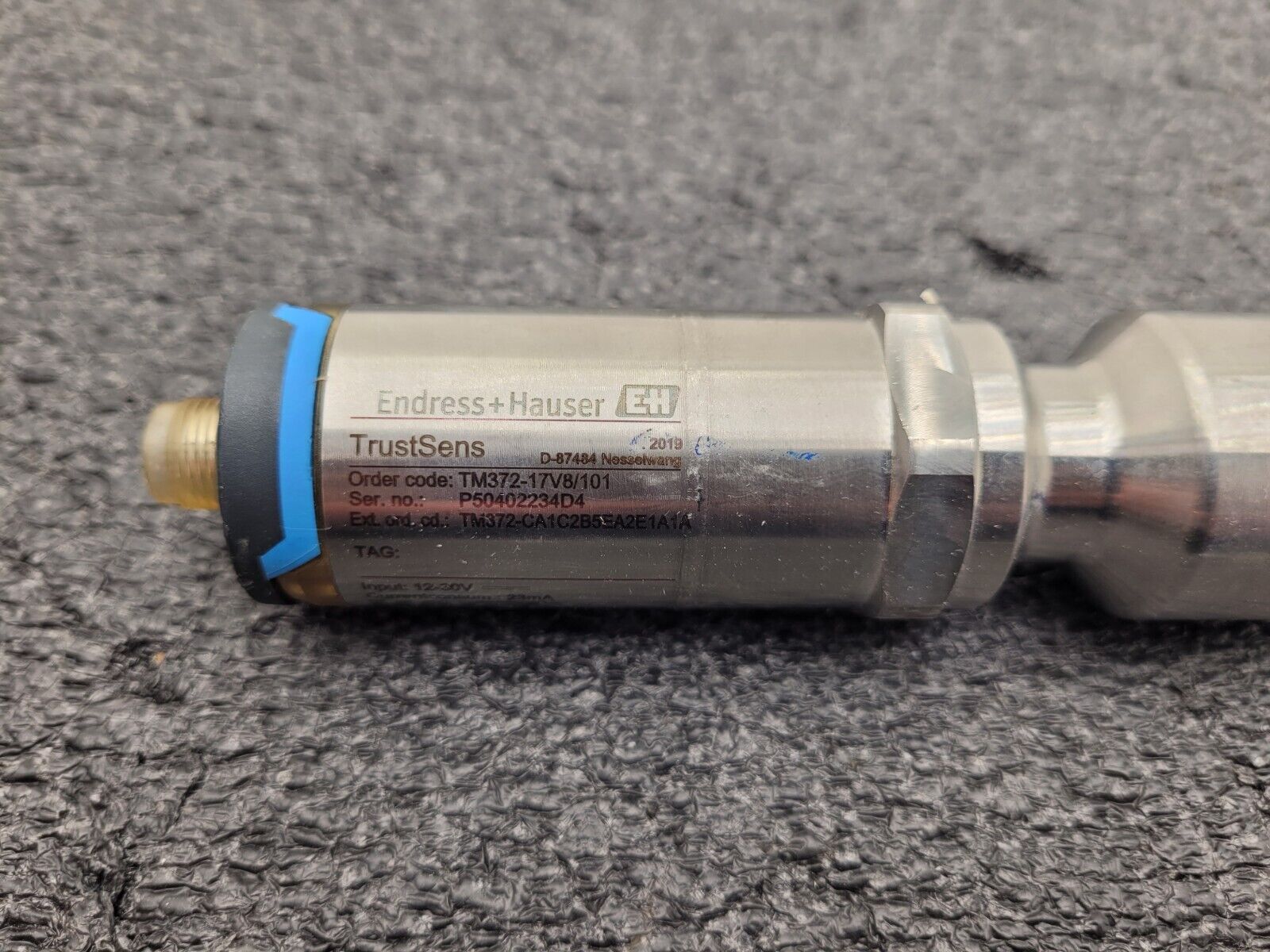 Endress & Hauser TM372-17V8/101 TM372-CA1C2B5EA2E1A Temperature Sensor TrustSens