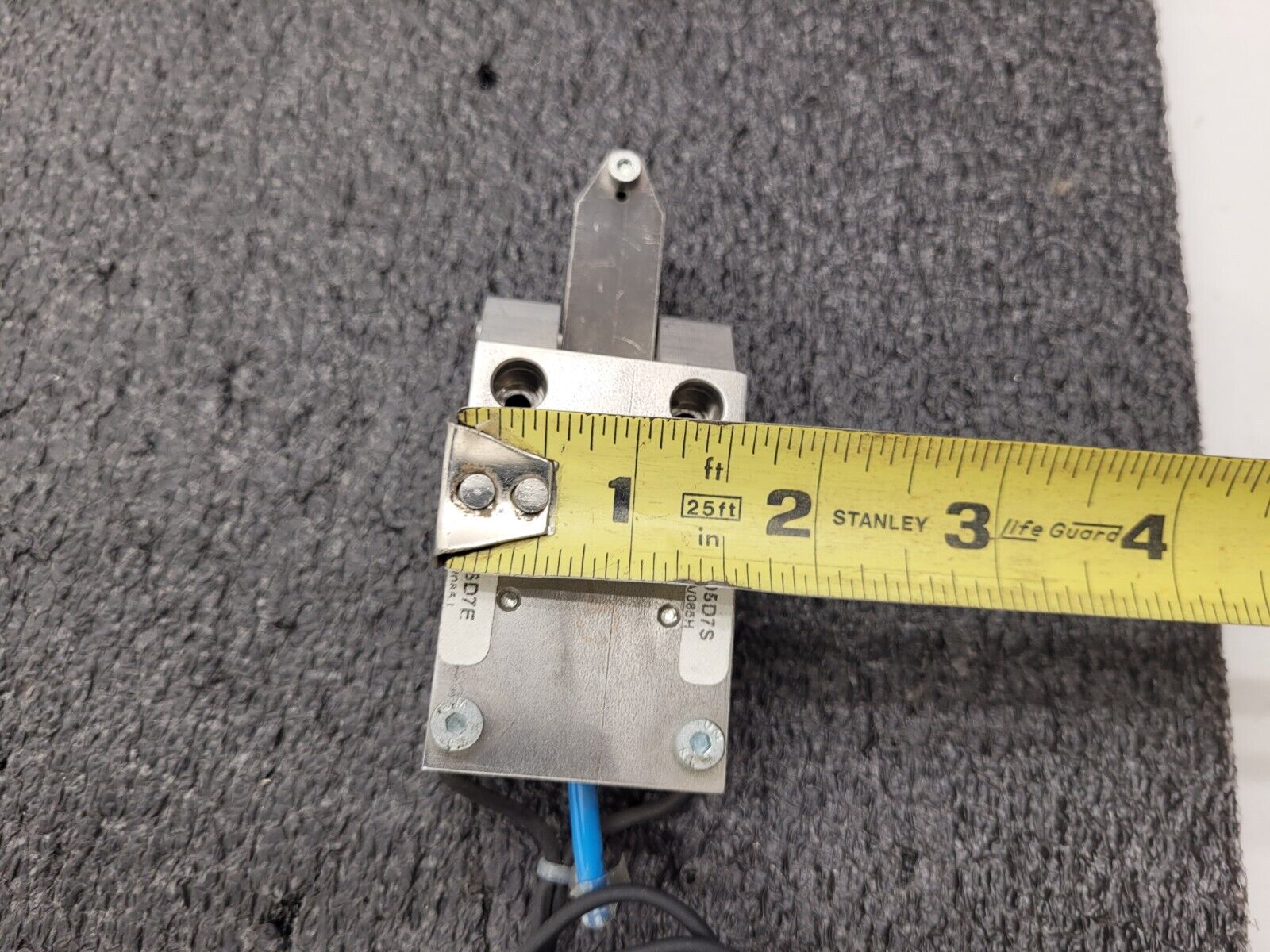 Lot 8x FESTO EV-16-4 150682 Single Acting Clamping Cylinder 4mm Stroke +Sensors