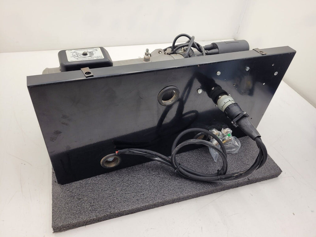 Webasto DBW2010.73 12V/60W 45000 Btu/h Coolant Heater Diesel Needs Some Work