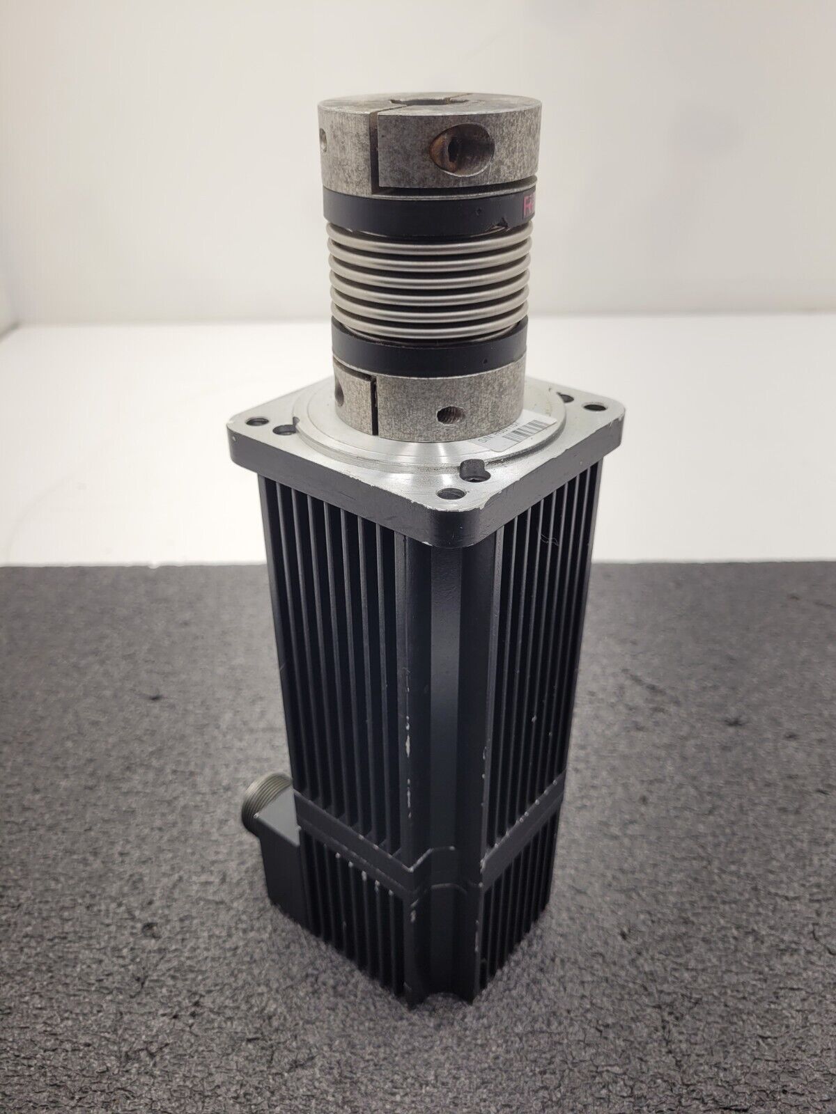 Elwood Rockwell Servo Motor 999-000-9982 H-3016-N-H00AA Working Pull C