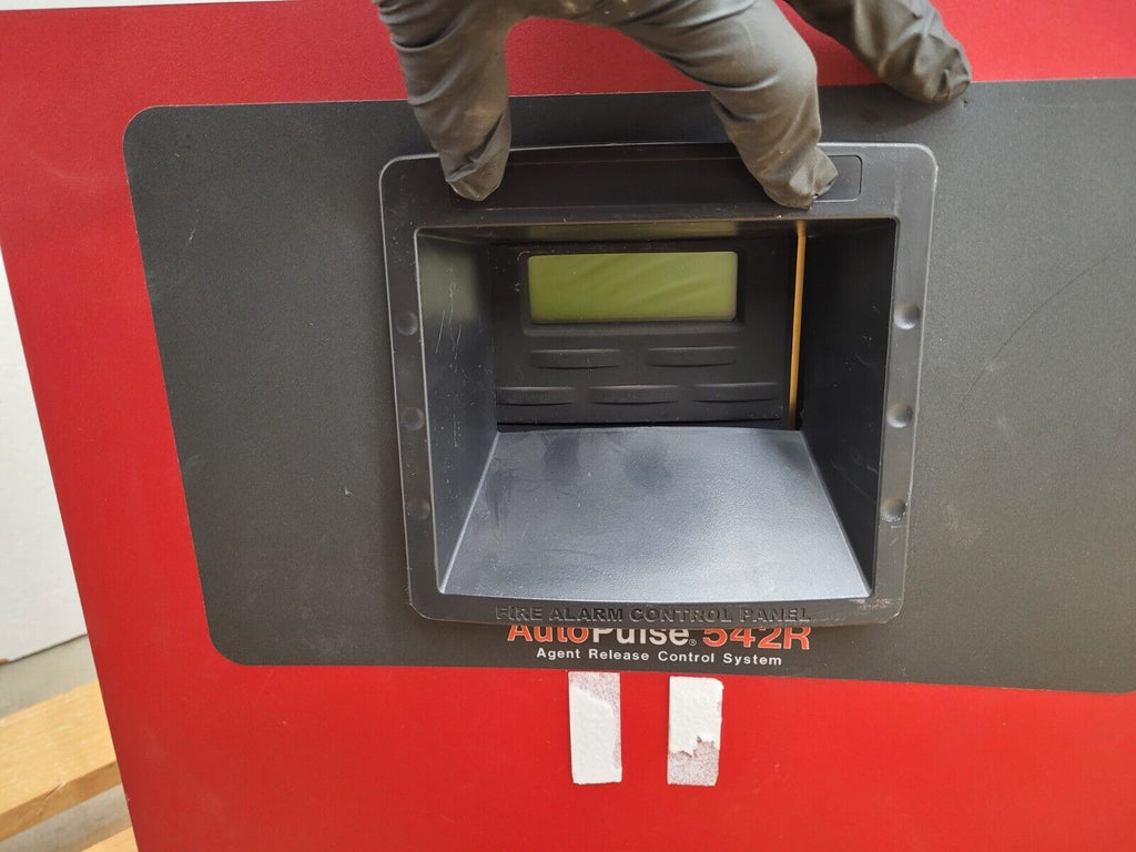 Auto Pulse AutoPulse AP-542R Fire Alarm Control Panel